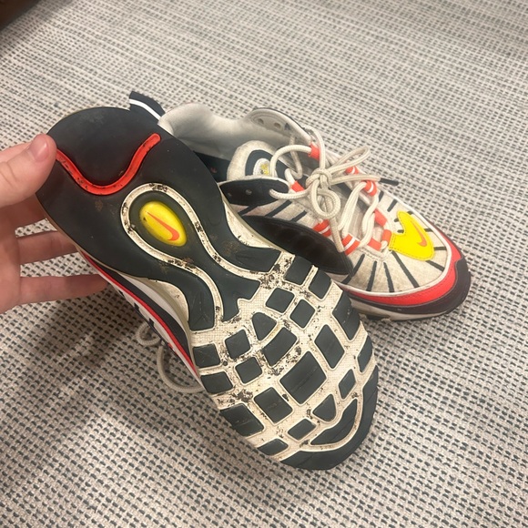 Air Max 98s Vintage Colour-way - Picture 3 of 4